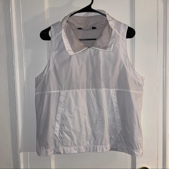 UNDER ARMOUR White Vest - Picture 1 of 7